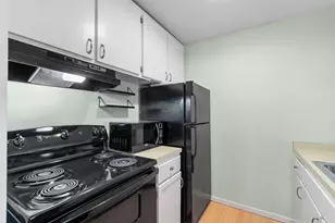 2800 Hamline Ave N, Roseville, MN 55113 - Photo 24