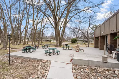 2800 Hamline Avenue N #329, Roseville, MN 55113 - Photo 4