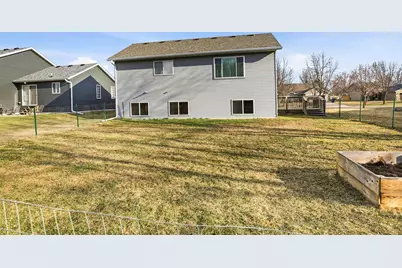 1822 36th Street S, Saint Cloud, MN 56301 - Photo 18