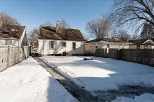 5247 Dupont Aveue N, Minneapolis, MN 55430 - Photo 20