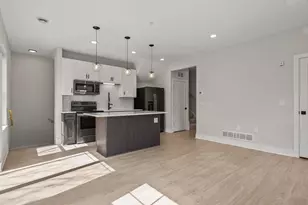 2413 1st Ave S, Minneapolis, MN 55404 - Photo 76