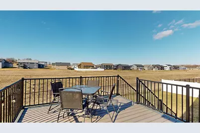 2018 Douglas Trail Drive SE, Pine Island, MN 55963 - Photo 12