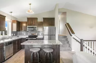 12188 Hupp St NE, Blaine, MN 55449 - Photo 4