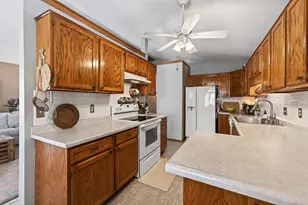 7630 Borman Way, Inver Grove Heights, MN 55076 - Photo 14