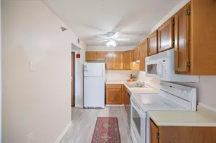 6615 Lake Shore Dr S, Richfield, MN 55423 - Photo 8