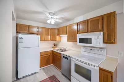 6615 Lake Shore Drive S #308, Richfield, MN 55423 - Photo 10