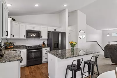 940 Lakewood Trail, Norwood Young America, MN 55397 - Photo 14