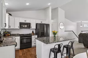 940 Lakewood Trail, Norwood Young America, MN 55397 - Photo 14