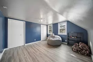 205 E 11th St, Fairmont, MN 56031 - Photo 16