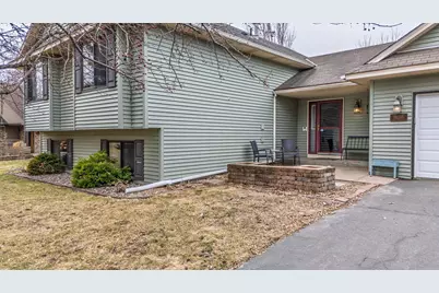 9178 Jarvis Avenue S, Cottage Grove, MN 55016 - Photo 2