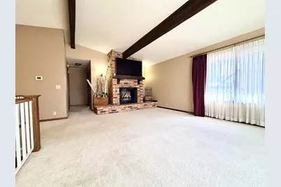 1919 Driftwood Avenue, Worthington, MN 56187 - Photo 20