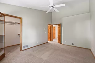 11911 Aberdeen St NE, Blaine, MN 55449 - Photo 18