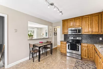549 Doris Avenue, Shoreview, MN 55126 - Photo 6
