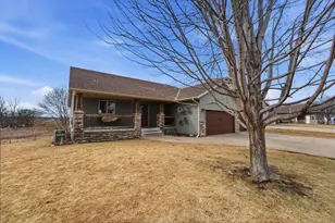 945 13th Ave NE, Saint Joseph, MN 56374 - Photo 2