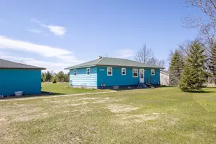 3006 Roosevelt Rd SE, Bemidji, MN 56601 - Photo 1