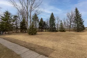 3006 Roosevelt Rd SE, Bemidji, MN 56601 - Photo 46