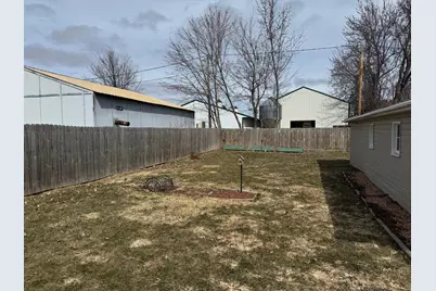105 3rd Street SE, Hinckley, MN 55037 - Photo 20