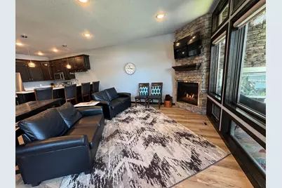445 Lake Avenue #101, Fairmont, MN 56031 - Photo 12