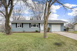520 22nd St NE, Owatonna, MN 55060 - Photo 2