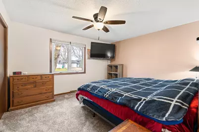 520 22nd Street NE, Owatonna, MN 55060 - Photo 28