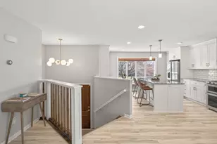 10544 Lee Dr, Eden Prairie, MN 55347 - Photo 36