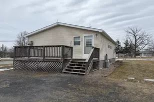 1702 Main Ave, International Falls, MN 56649 - Photo 26