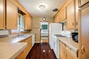 1450 Fremont Ave, Saint Paul, MN 55106 - Photo 8