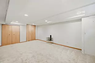 1450 Fremont Ave, Saint Paul, MN 55106 - Photo 20