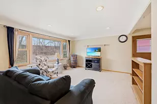 1450 Fremont Ave, Saint Paul, MN 55106 - Photo 4