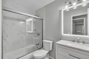 832 Aspen Cir, Little Canada, MN 55109 - Photo 10