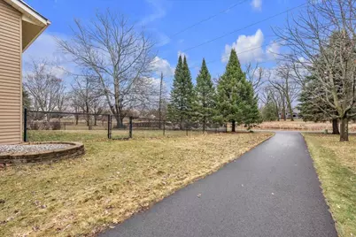 832 Aspen Circle, Little Canada, MN 55109 - Photo 28