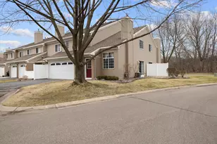 610 85th Ln NW, Coon Rapids, MN 55433 - Photo 2