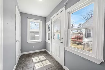 1258 5th Street E, Saint Paul, MN 55106 - Photo 12