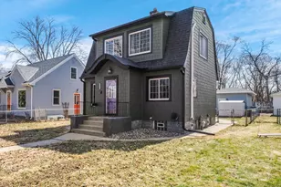 1258 5th St E, Saint Paul, MN 55106 - Photo 1