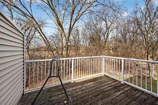 927 Pondview Ct, Vadnais Heights, MN 55127 - Photo 12