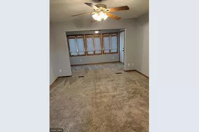 1048 109th Avenue NE, Blaine, MN 55434 - Photo 8