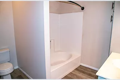 1902 41st Avenue S, Moorhead, MN 56560 - Photo 24