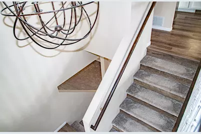 1902 41st Avenue S, Moorhead, MN 56560 - Photo 4