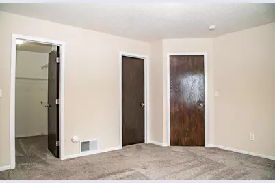 1902 41st Avenue S, Moorhead, MN 56560 - Photo 18