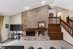 7780 139th Ct, Apple Valley, MN 55124 - Photo 8