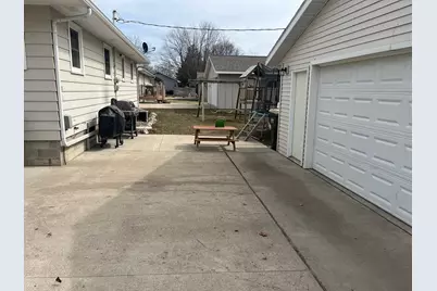 1649 10th Avenue, Granite Falls, MN 56241 - Photo 4