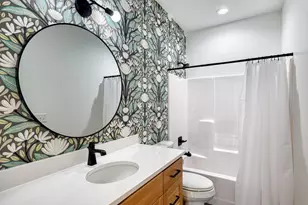 2241 8th St, Saint Paul, MN 55110 - Photo 10