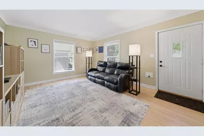3209 Hampshire Avenue S, Saint Louis Park, MN 55426 - Photo 6