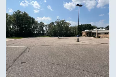 1100 E Broadway Street, Redwood Falls, MN 56283 - Photo 22