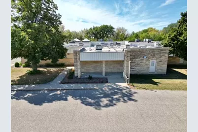 1100 E Broadway Street, Redwood Falls, MN 56283 - Photo 10