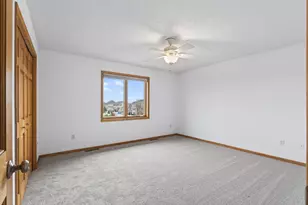 10502 Vera Cruz Dr N, Brooklyn Park, MN 55443 - Photo 36