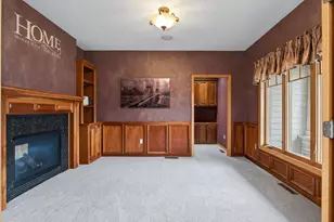 10502 Vera Cruz Dr N, Brooklyn Park, MN 55443 - Photo 8