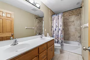 10502 Vera Cruz Dr N, Brooklyn Park, MN 55443 - Photo 34