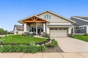 11314 Sunflower Ln N, Lake Elmo, MN 55042 - Photo 4