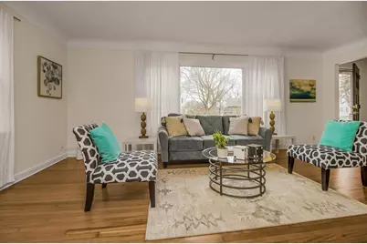 4556 Zenith Avenue N, Robbinsdale, MN 55422 - Photo 4